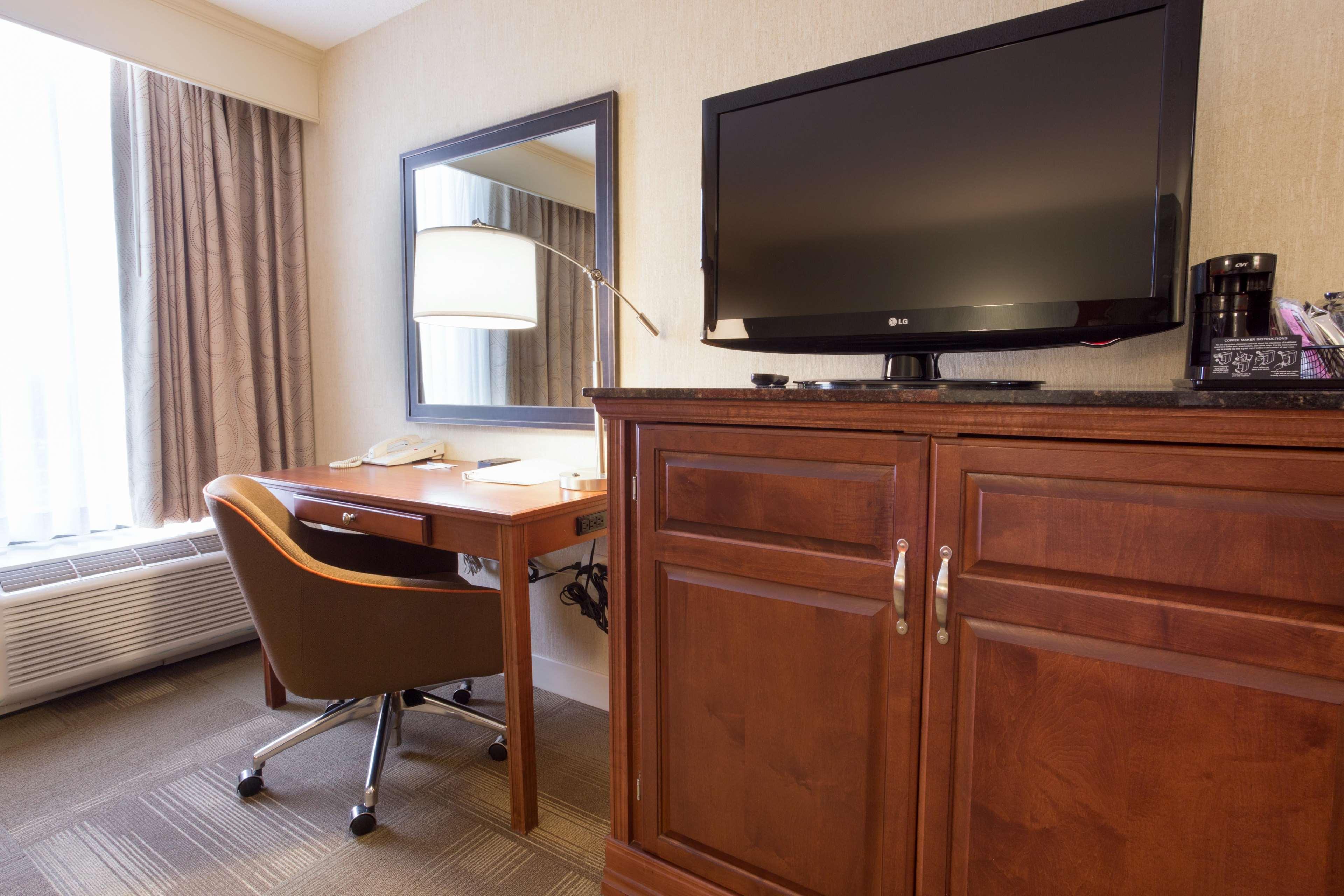 Hampton Inn St. Louis Southwest Фентън Екстериор снимка
