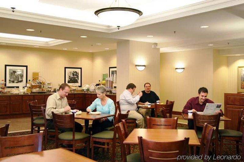 Hampton Inn St. Louis Southwest Фентън Ресторант снимка